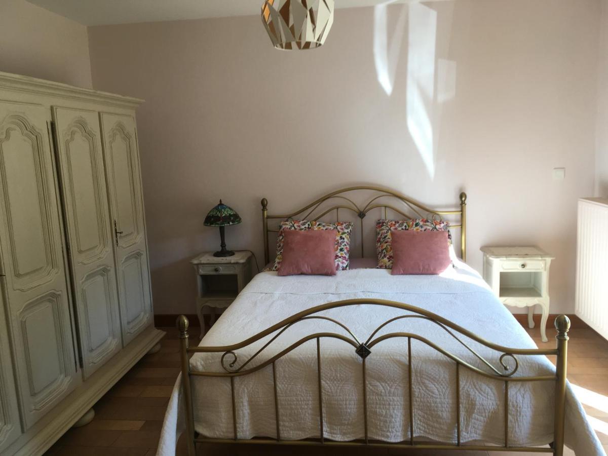 Bed and Breakfast Chez Bernadette Et Victor Вітрак Екстер'єр фото